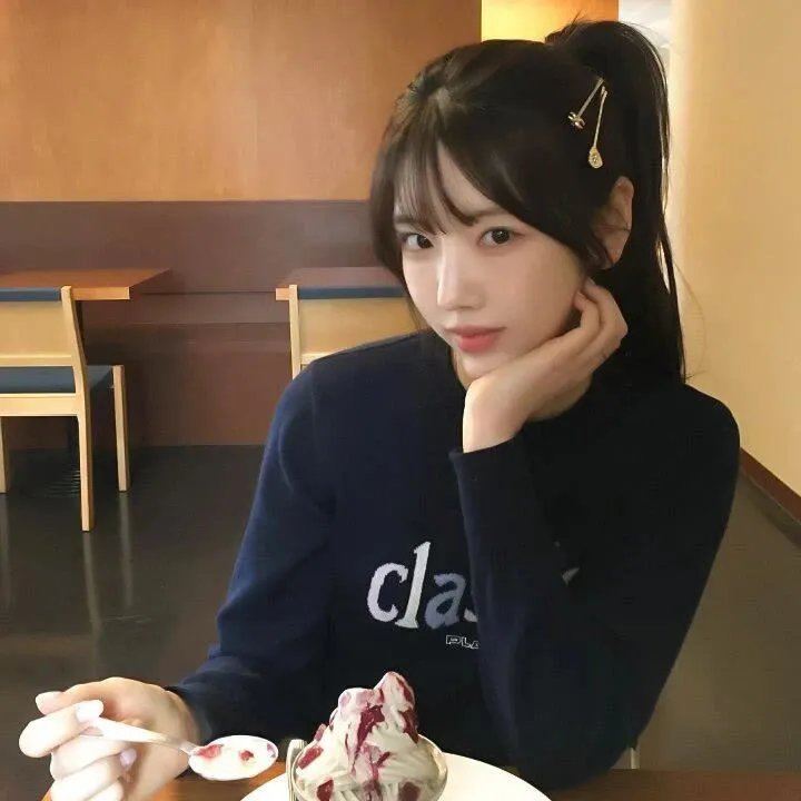 彩凤云裳